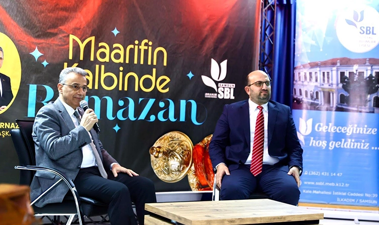 İlkadım’da 'Maarifin Kalbinde Ramazan' buluşması: Gençler sordu İhsan Kurnaz cevapladı İlkadım’da 'Maarifin Kalbinde Ramazan' buluşması: Gençler sordu İhsan Kurnaz cevapladı
