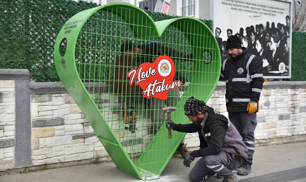 Atakum’da Sıfır Atık hamlesi: Geri dönüşüm kutuları kentte