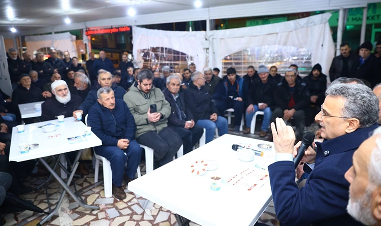 Başkan İhsan Kurnaz, teravih buluşmalarını sürdürüyor