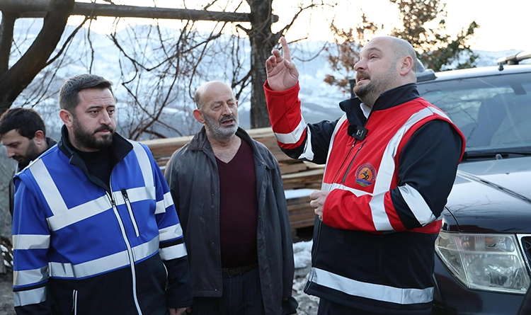 Başkan Serhat Türkel’den yangın mağduru aileye dayanışma eli