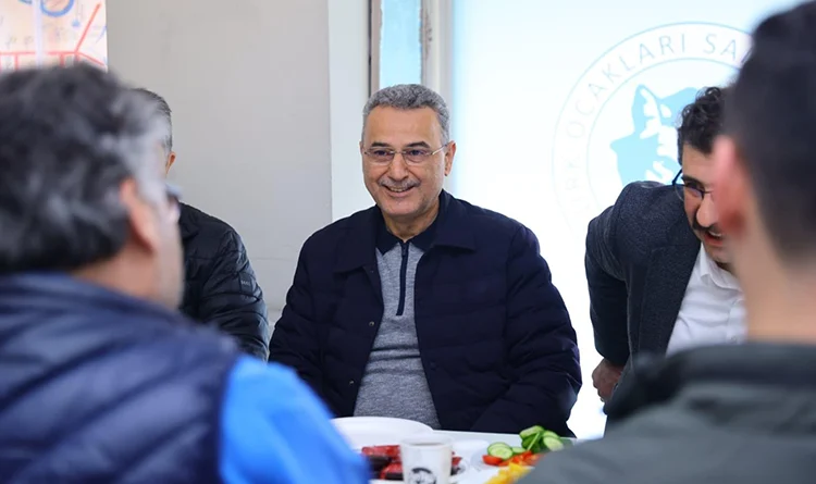 İhsan Kurnaz’dan öğrencilere destek mesajı: Yanınızdayız İhsan Kurnaz’dan öğrencilere destek mesajı: Yanınızdayız