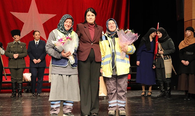 Samsun'da anlamlı program: Milli Mücadelenin Kadın Kahramanları anıldı