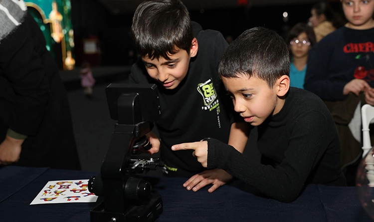 Samsun'da Ramazan Sokağı'nda bilime yolculuk