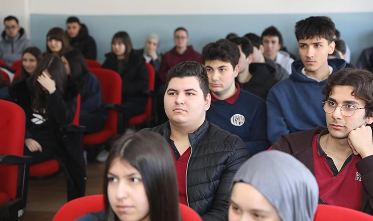 Samsun'da öğrencilere kariyer desteği