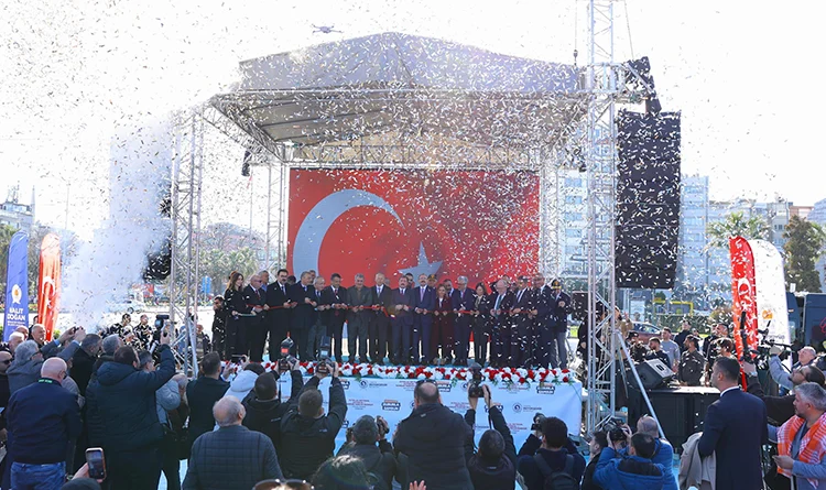 Samsun’un yeni vitrini açıldı: Astorya, İstiklal Meydanı ve Tanıtım Merkezi Samsun’un yeni vitrini açıldı: Astorya, İstiklal Meydanı ve Tanıtım Merkezi