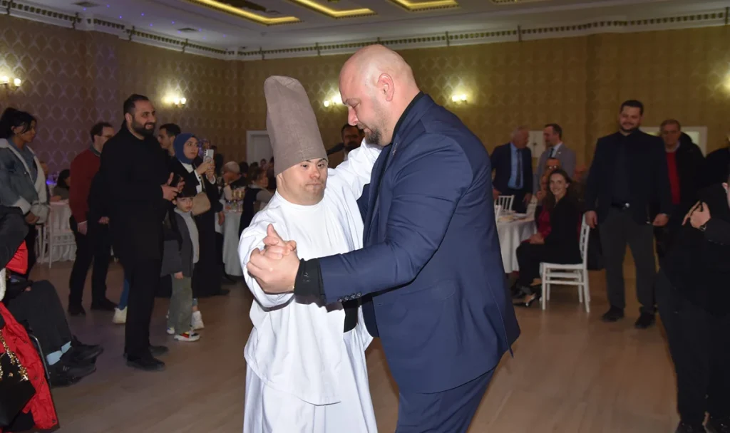 Serhat Türkel’den özel öğrencilere yeni bina müjdesi 