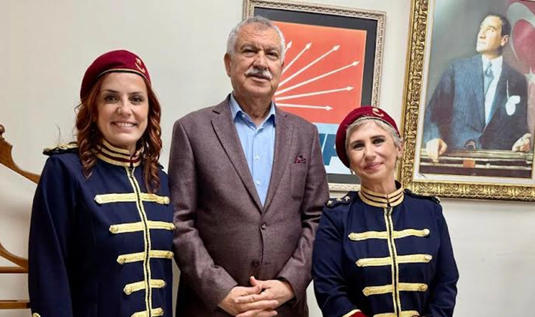 Adana’da Atakum Belediyesi Cumhuriyet Kadınları Bandosu rüzgarı Adana’da Atakum Belediyesi Cumhuriyet Kadınları Bandosu rüzgarı