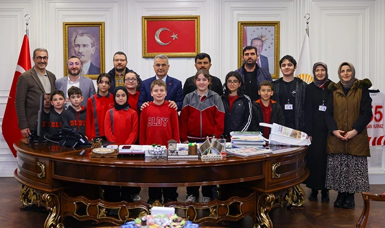 Başkan İhsan Kurnaz Diyarbakır'lı misafirlerini ağırladı