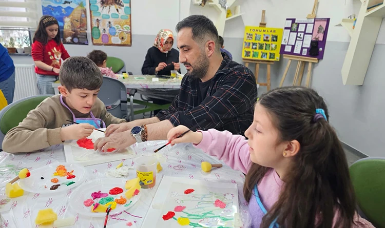 Canik’te 23 Nisan coşkusu: Aileler atölyelerde buluştu