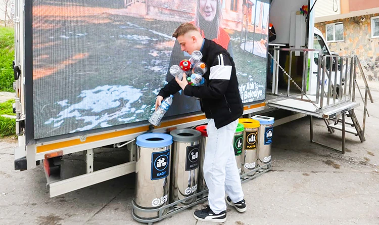 Canik’te 5 ton atık ekonomiye kazandırıldı