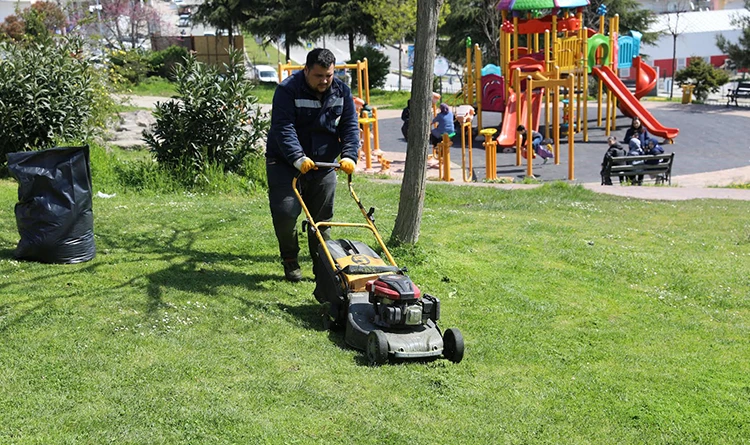 İlkadım Belediyesi'nde yaz mesaisi