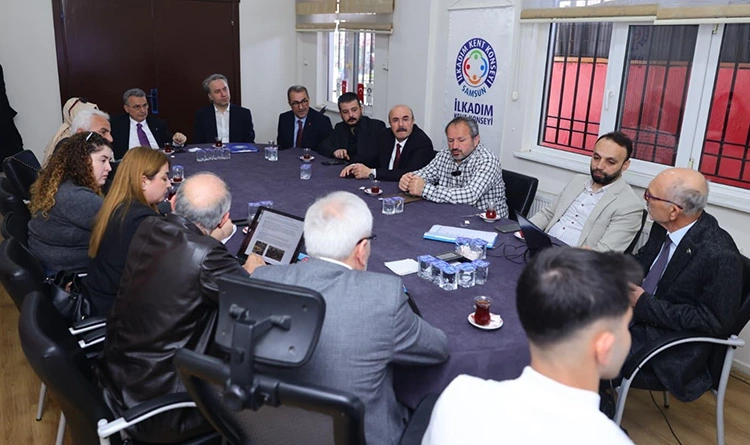 İlkadım Kent Konseyi toplandı: İhsan Kurnaz’dan önemli mesajlar