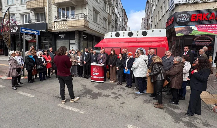 Mehmet Özdağ: Veresiye defterine mahkum değilsiniz