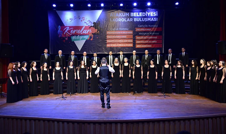 Müzik dolu gece: Atakum'da korolar buluştu
