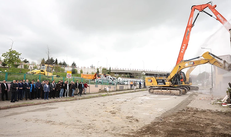 Samsun’da kentsel dönüşüm başladı: Anadolu Mahallesi’nde yıkımlar start aldı