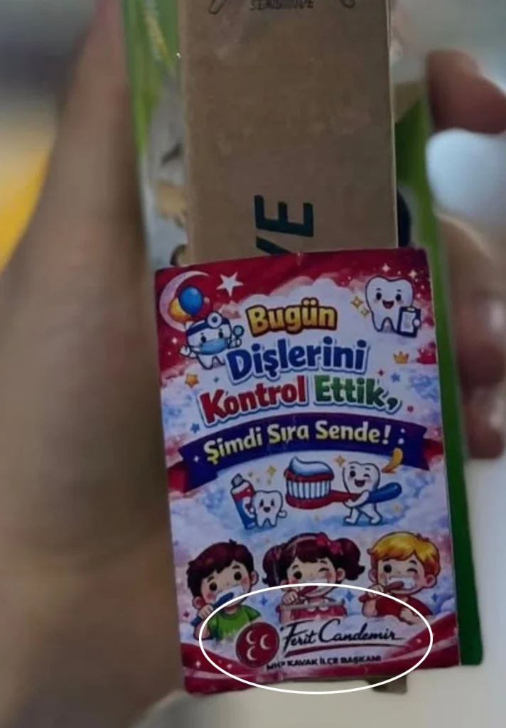 Samsun'da siyaset ilkokula girdi! Sınıfta parti propagandası