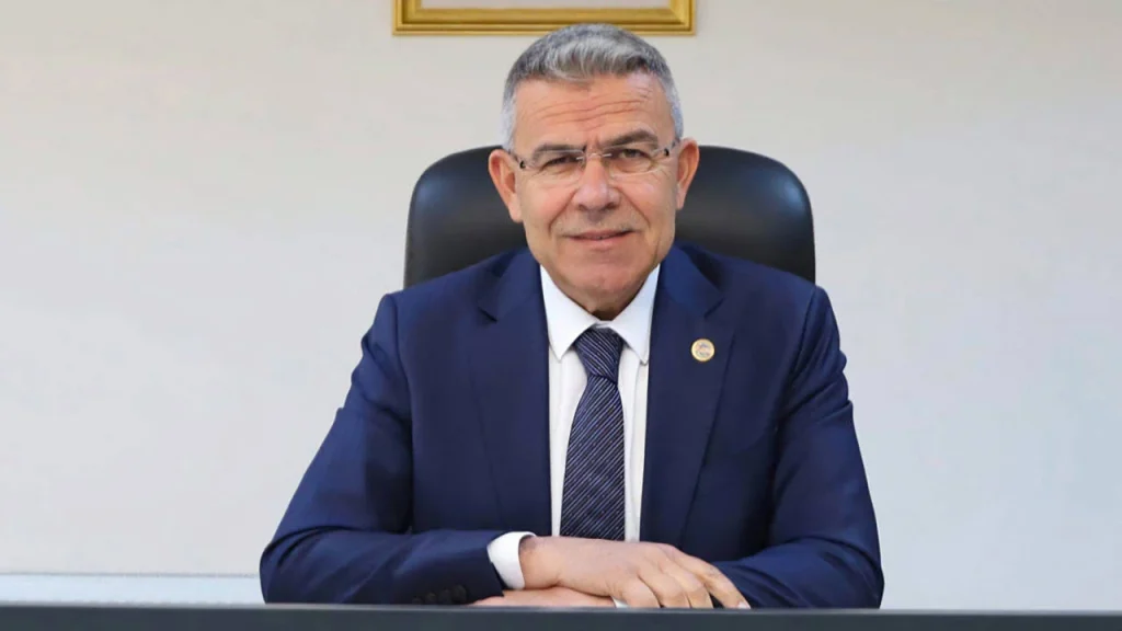 AKP'de 'aşk' depremi: Belediye başkanı hakkında ihraç talebi