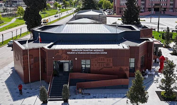 Samsun’un yeni vitrini yoğun ilgi görüyor Samsun’un yeni vitrini yoğun ilgi görüyor
