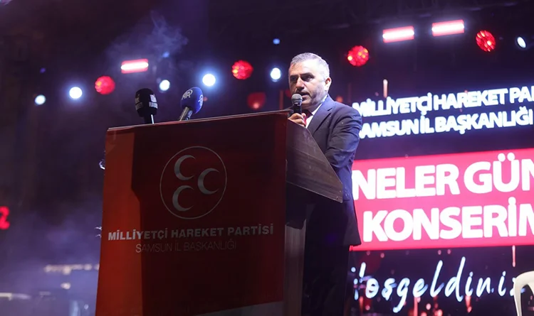 MHP Samsun'dan Cumhuriyet Meydanı'nda görkemli Anneler Günü kutlaması