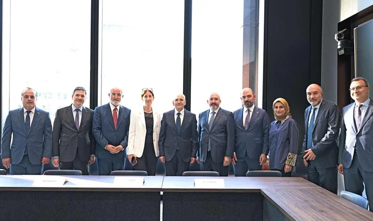 New York'ta Sampa rüzgarı: Türkiye'nin gurur tablosunda 14 şirketten biri
