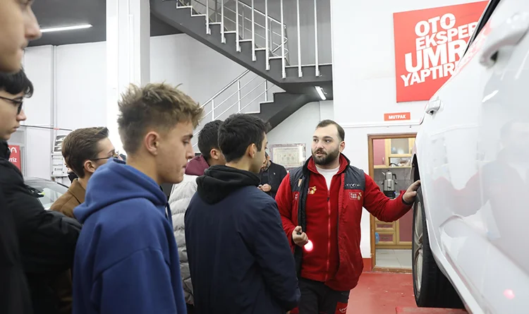 Samsun'da gençlere meslek fırsatı: Oto Ekspertiz kursu başlıyor