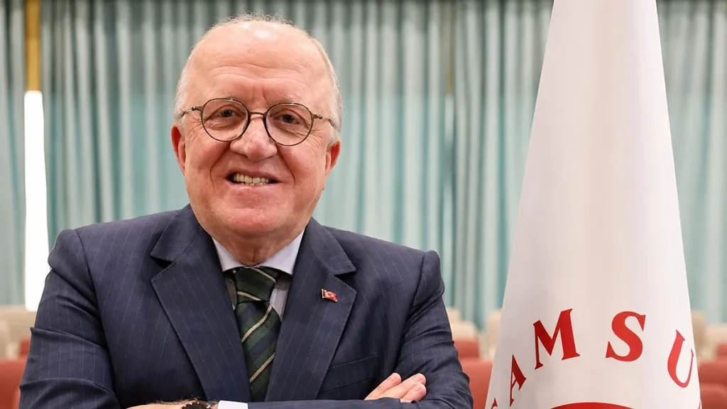 Kamuda tasarruf Samsun'da unutuldu! Üniversiteye 1.9 milyonluk senato masası
